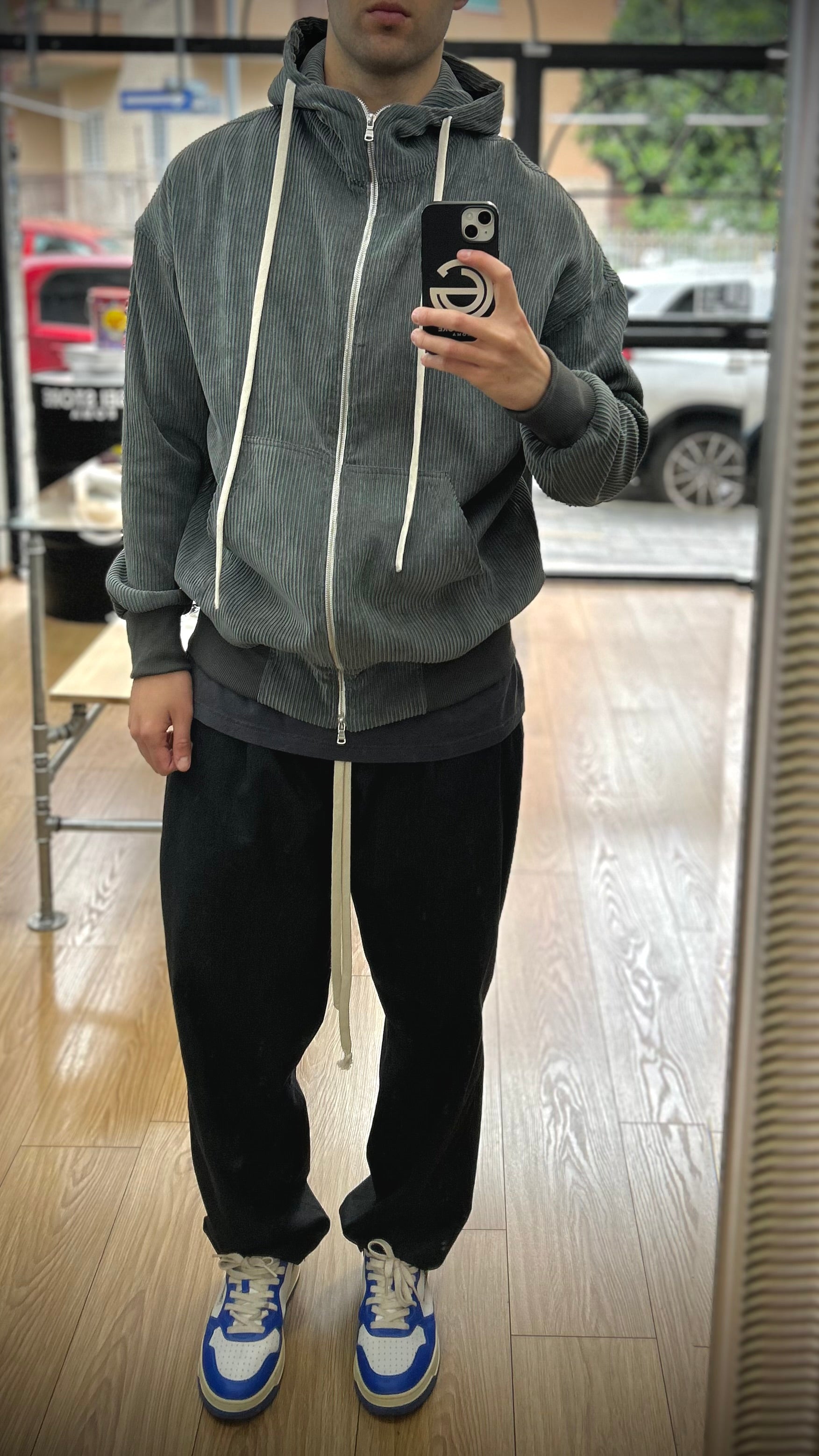 Velluto Zip Hoodie